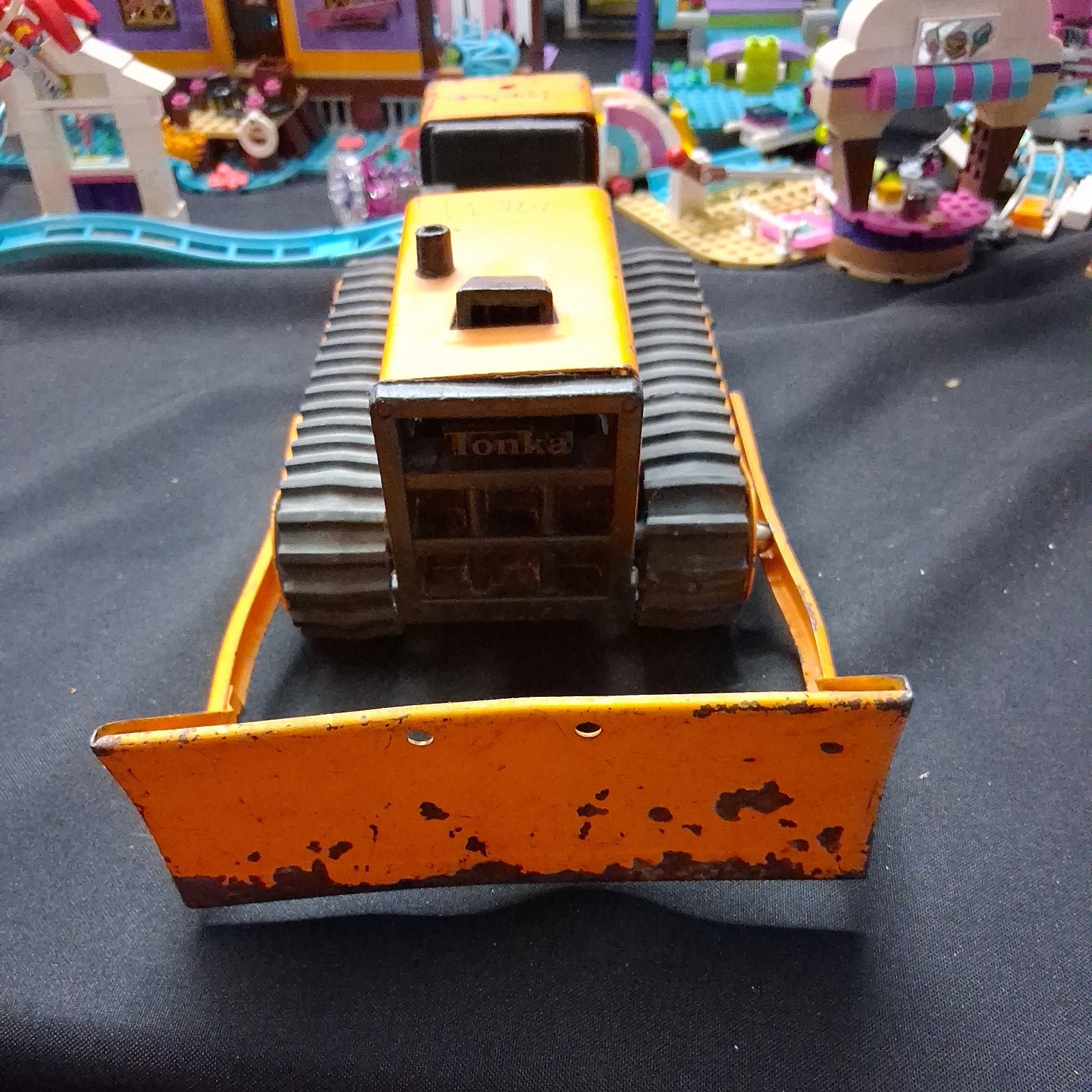 Vintage Tonka T-6 Bulldozer 70’s Movable Blade Rubber On Tracs all Orginal
