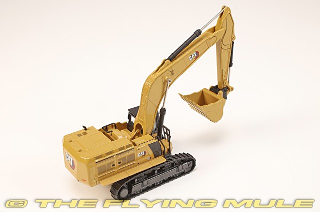 Diecast Masters 1:87 395 Excavator w/3 Work Tools