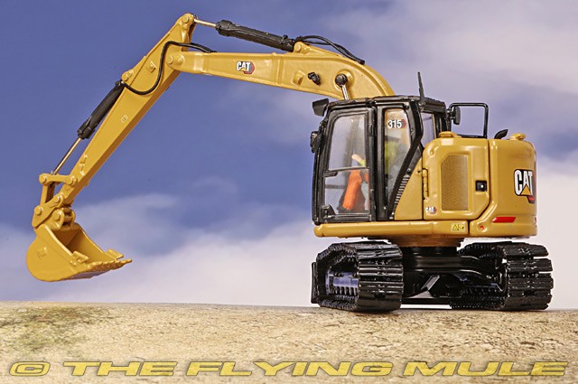 Diecast Masters 1:50 315 Excavator