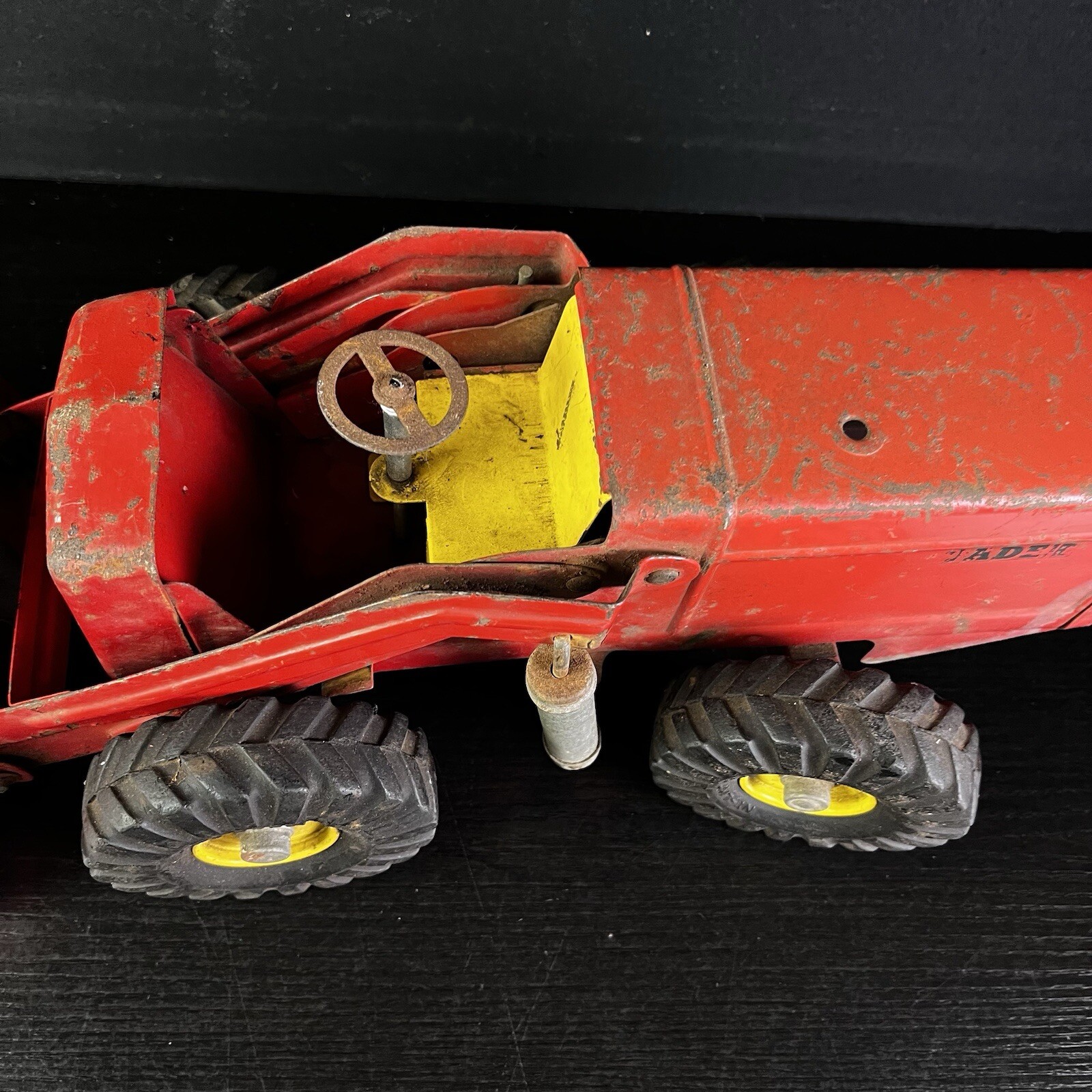 Vintage 1950’s Nylint Road construction Red Hough Payloader 17”