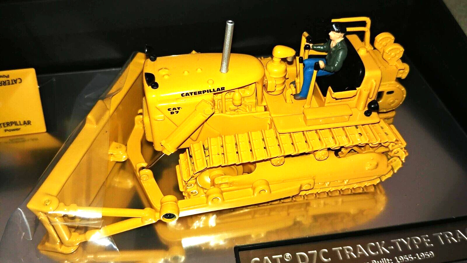 Caterpillar D7C Track-Type Tractor
