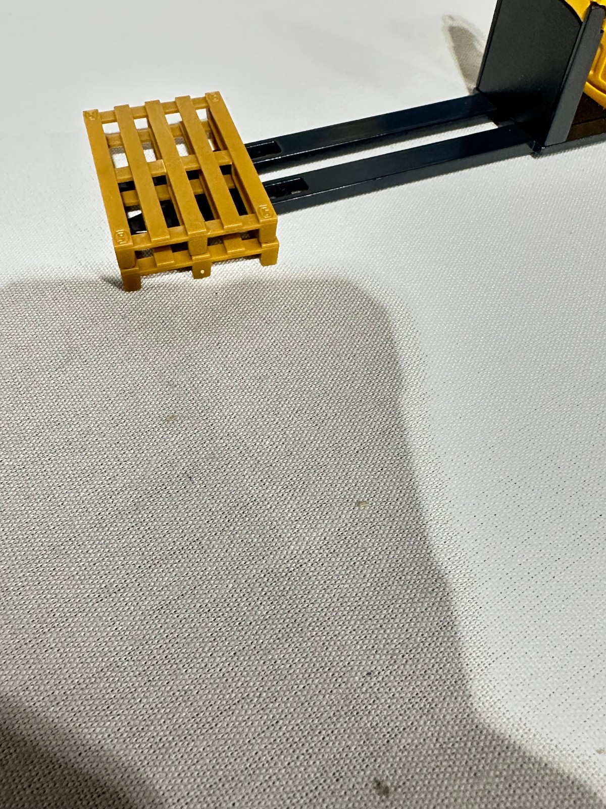 OM Xlogo AC Horizontal Order Picker By Old Cars 1/25th Scale