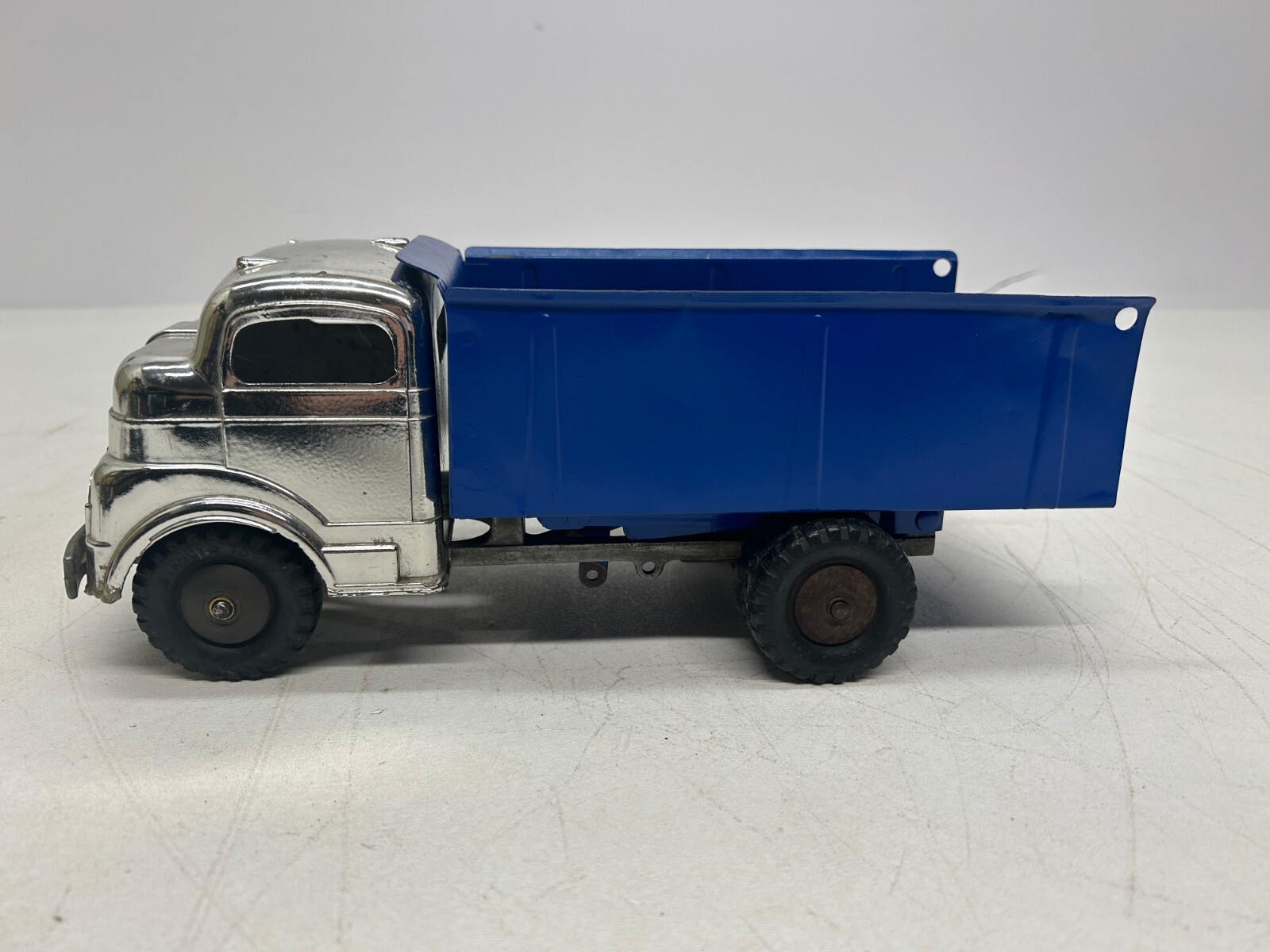 Vtg Structo Toys Wind Up Dump Truck Chrome Cab Blue Bed As Is Parts