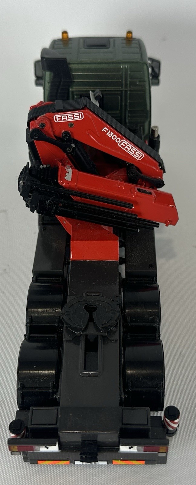 WSI MODELS VOLVO FASSI FH3 GLOBETROTTER 8X4 04-1091 1/50 SCALE DIECAST MODEL