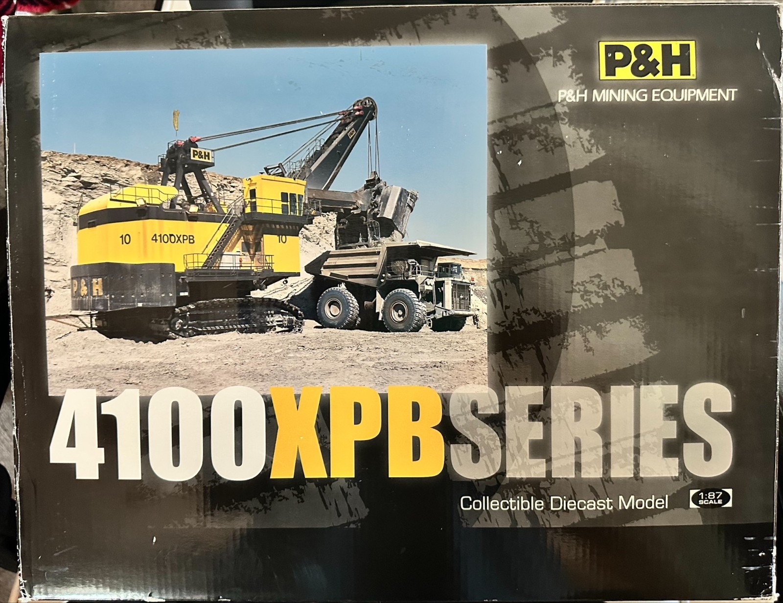 P & H Mining Equipment Diecast Model 1:87 4100 XPB Series by Sword Model