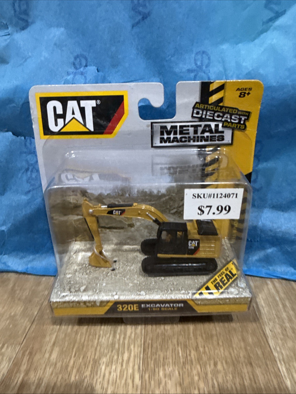 Toy State 1/90 Scale Cat 320E Excavator Earth Mover On Card Metal Machines