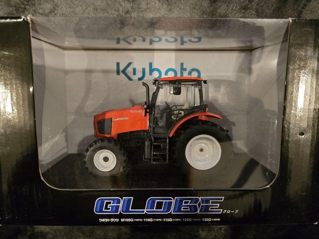 Kubota M135G Tractor Miniature 1/32 Scale Farm Vehicle Model