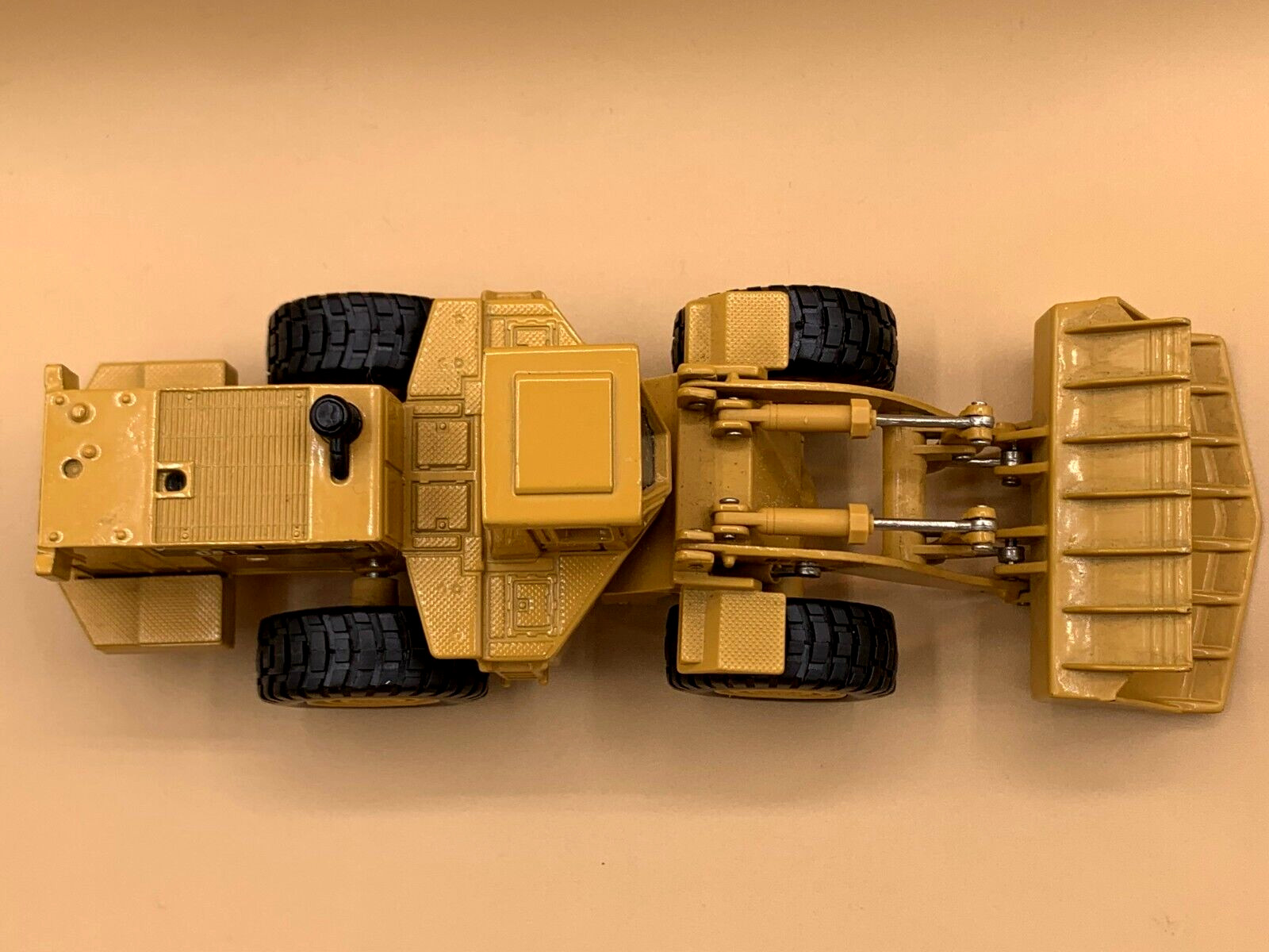 ERTL Caterpillar 988B Front End Loader, Tractor 2486F, Heavy Die Cast Metal 1/50