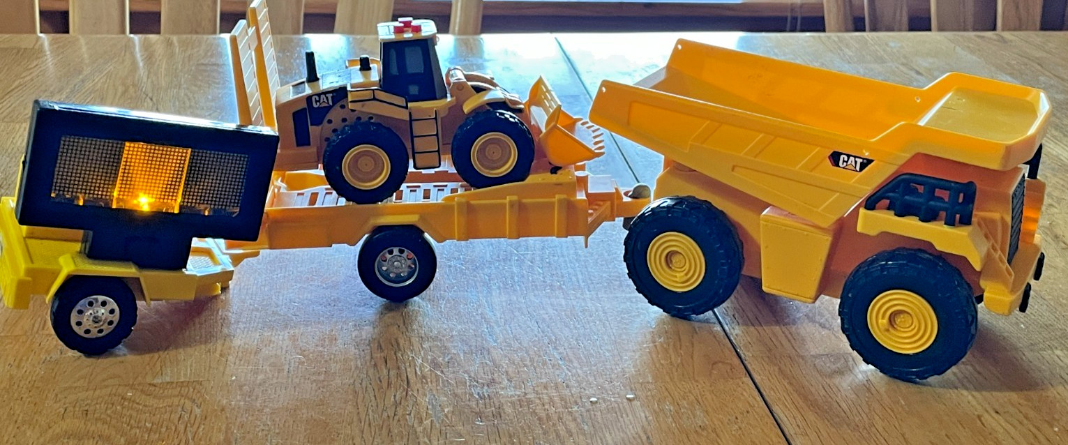 CAT WGT Construction Vehicles Lot Diecast Plastic Yellow w/Tonka warning light