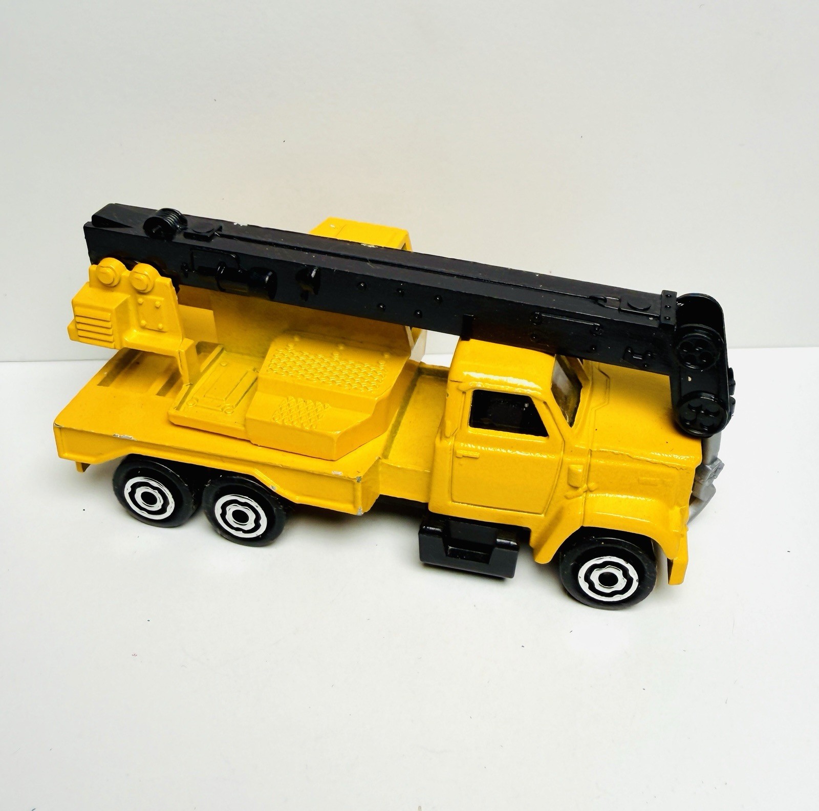 1980s MAJORETTE CONSTRUCTION TRUCK CRANE BOOM 1:100 283 251 DIE CAST SERIES 200