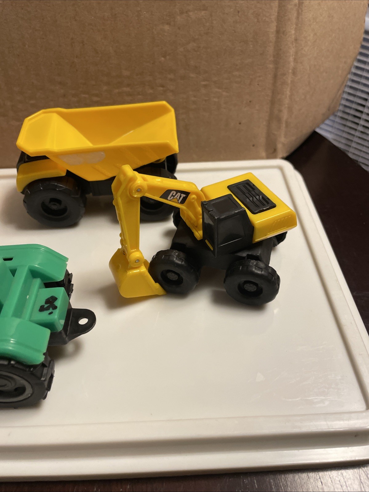 Construction Vehicles Plastic Tractor Excavator Dump Truck Lot of 5 A1