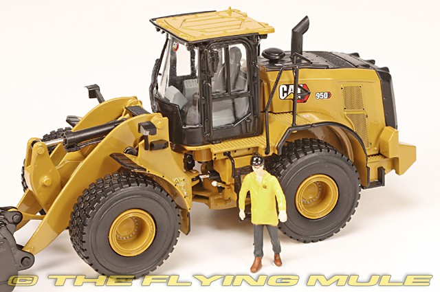 Diecast Masters 1:50 950 Wheel Loader
