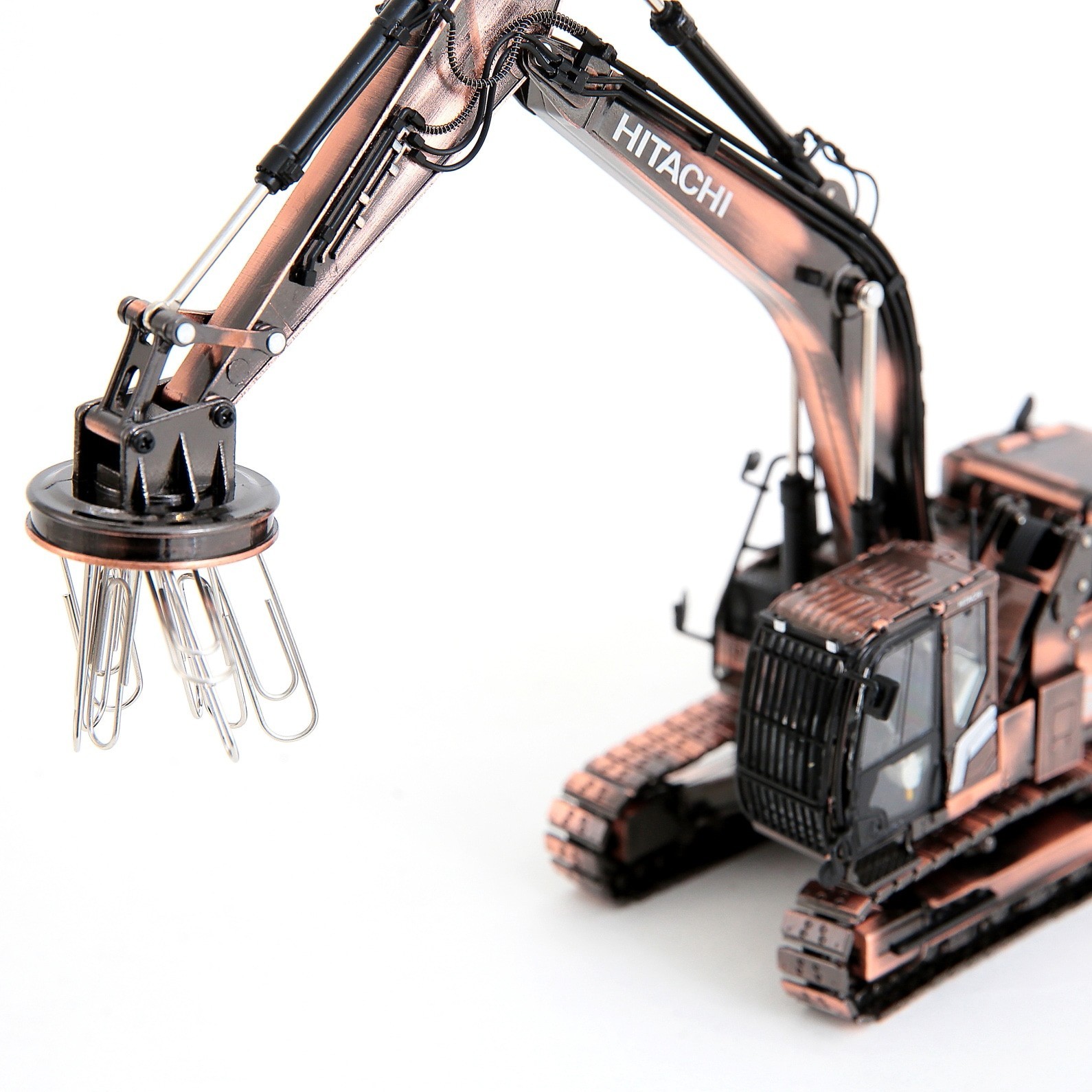 Hitachi ZX330LC-7 Magnet Scrap Handler 1/50 Diecast Model Copper Patina Limited