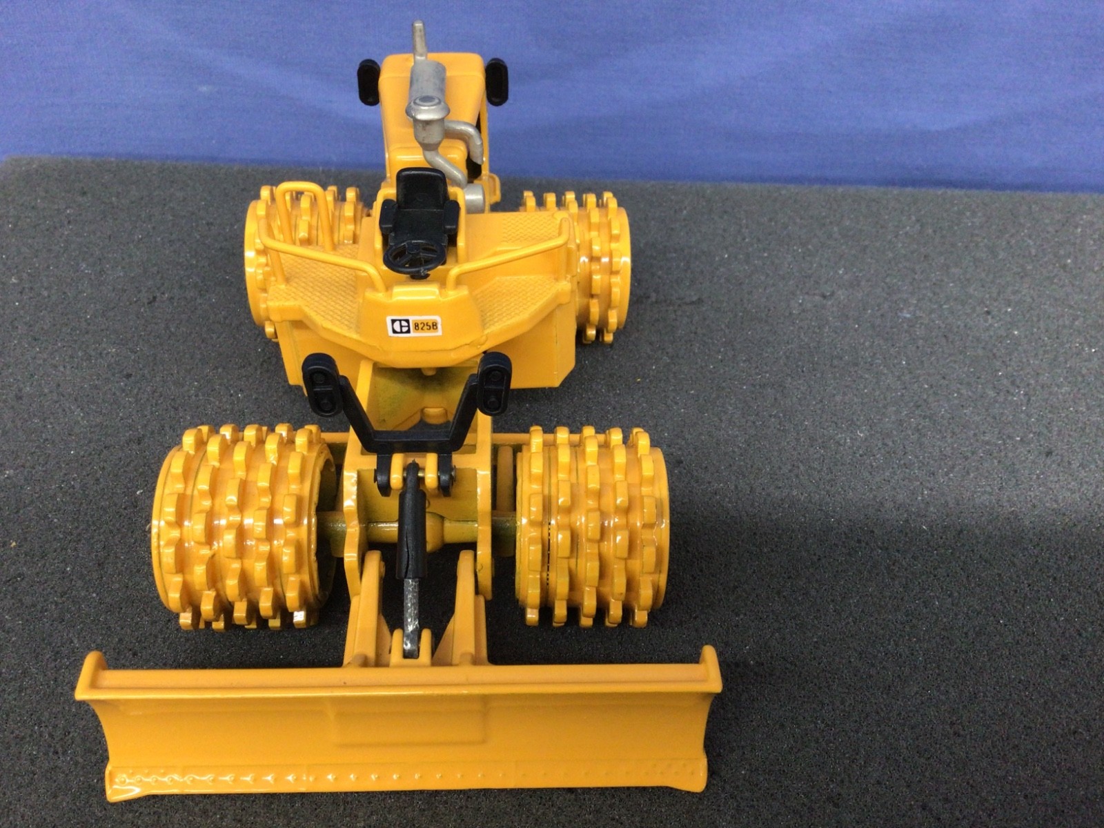 Joal Lot Scraper Sheepsfoot Compactor Excavator CAT Caterpillar Heavy Nice!