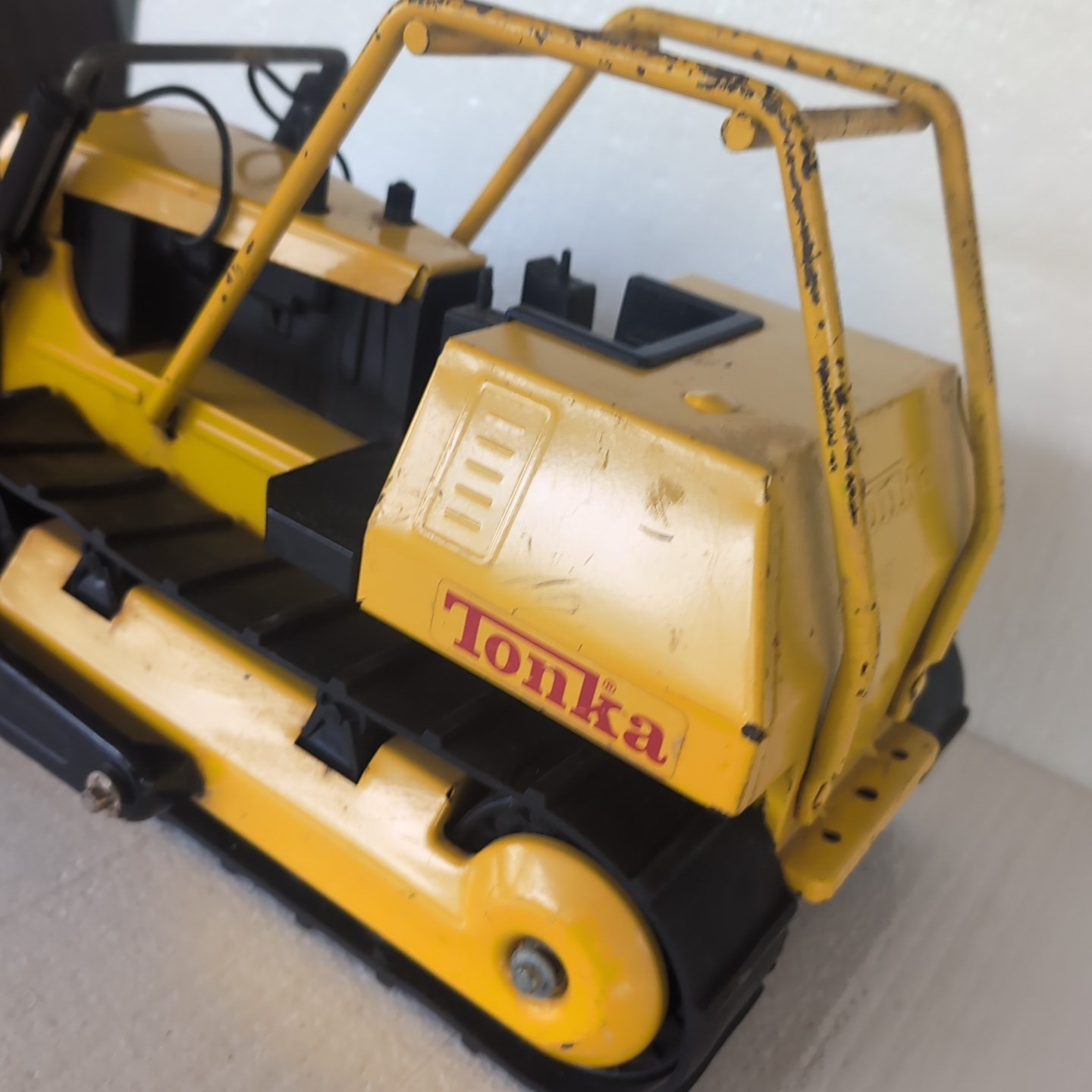 Vintage Tonka T9 Bulldozer