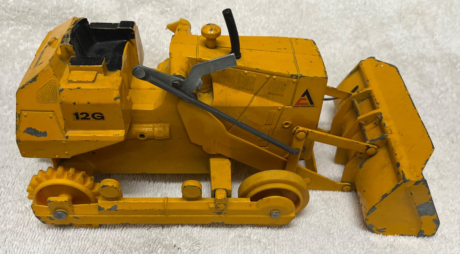 Vintage 1960’s Allis Chalmers Bull Dozer 12G Toy Metal Bulldozer