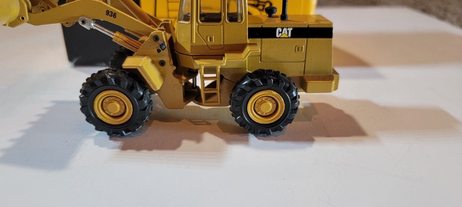 Caterpillar Cat 936 Wheel Loader – Conrad 1:50 Scale Diecast Model #2886 New