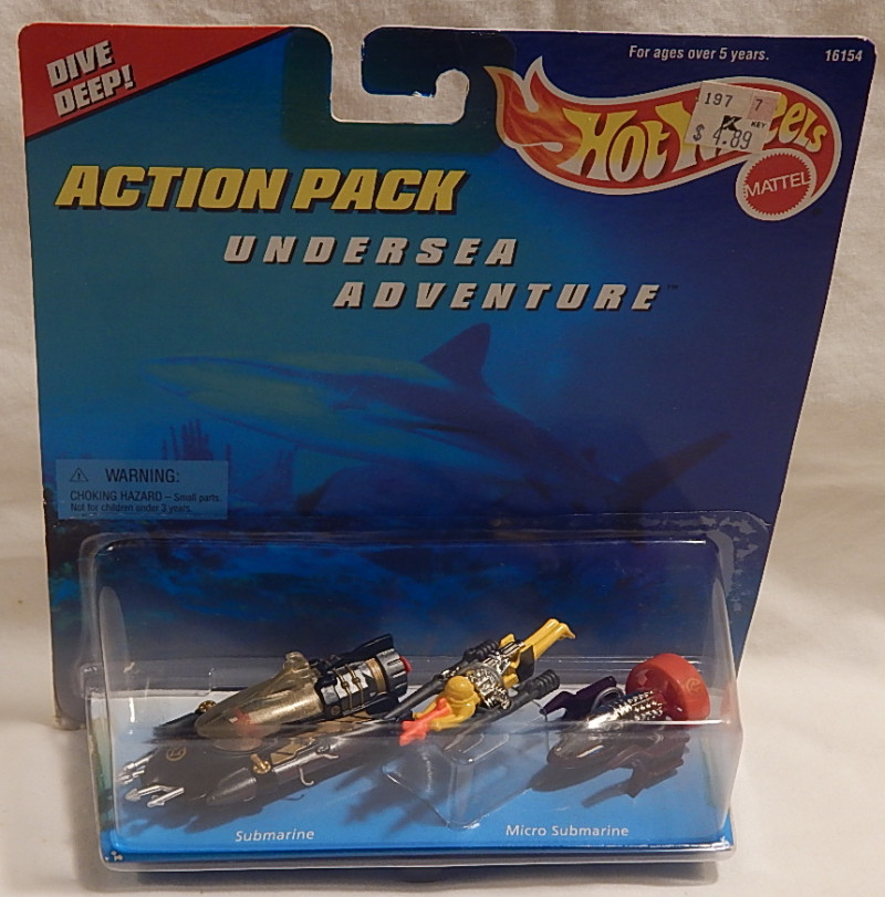 Mini Micro Submarine Diorama Figure Hot Wheels Action Pack Undersea Adventure