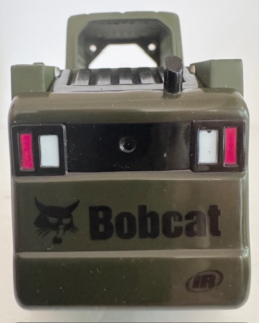 1:25 Bobcat 763 Military Camo Skid Steer Loader Limited Edition 6902374 #1373