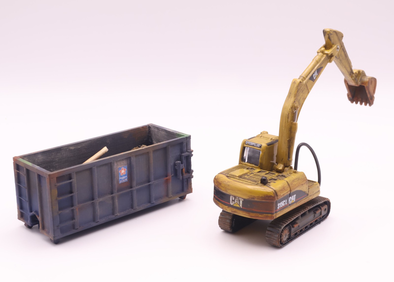HO Caterpillar 315C L Excavator & Roll-off Dumpster Bundle Hand Weathered