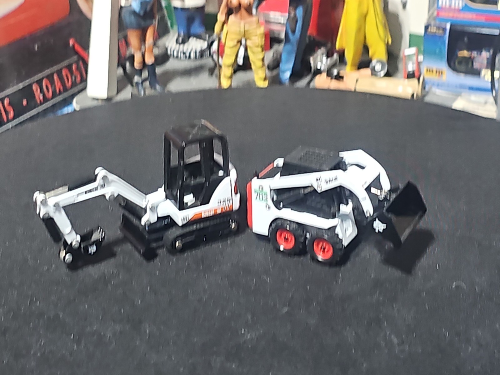 VINTAGE ERTL 1/50 Bobcat Lot OF 2 S753 Skid Steer Loader S325 Excavator NICE