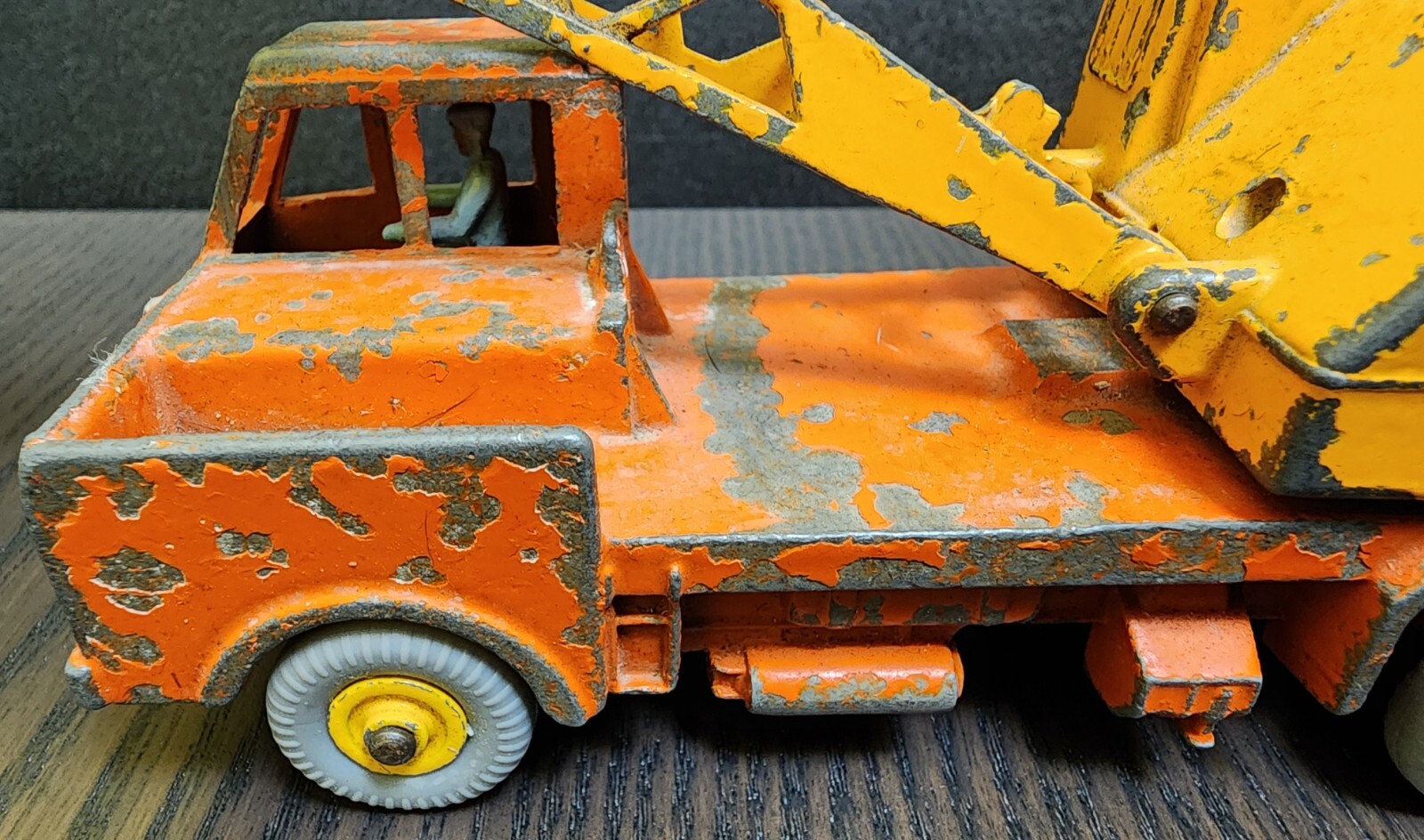 VINTAGE DINKY SUPERTOYS 20 TON LORRY-MOUNTED CRANE GERMAN #972 ENGLAND COMPLETE