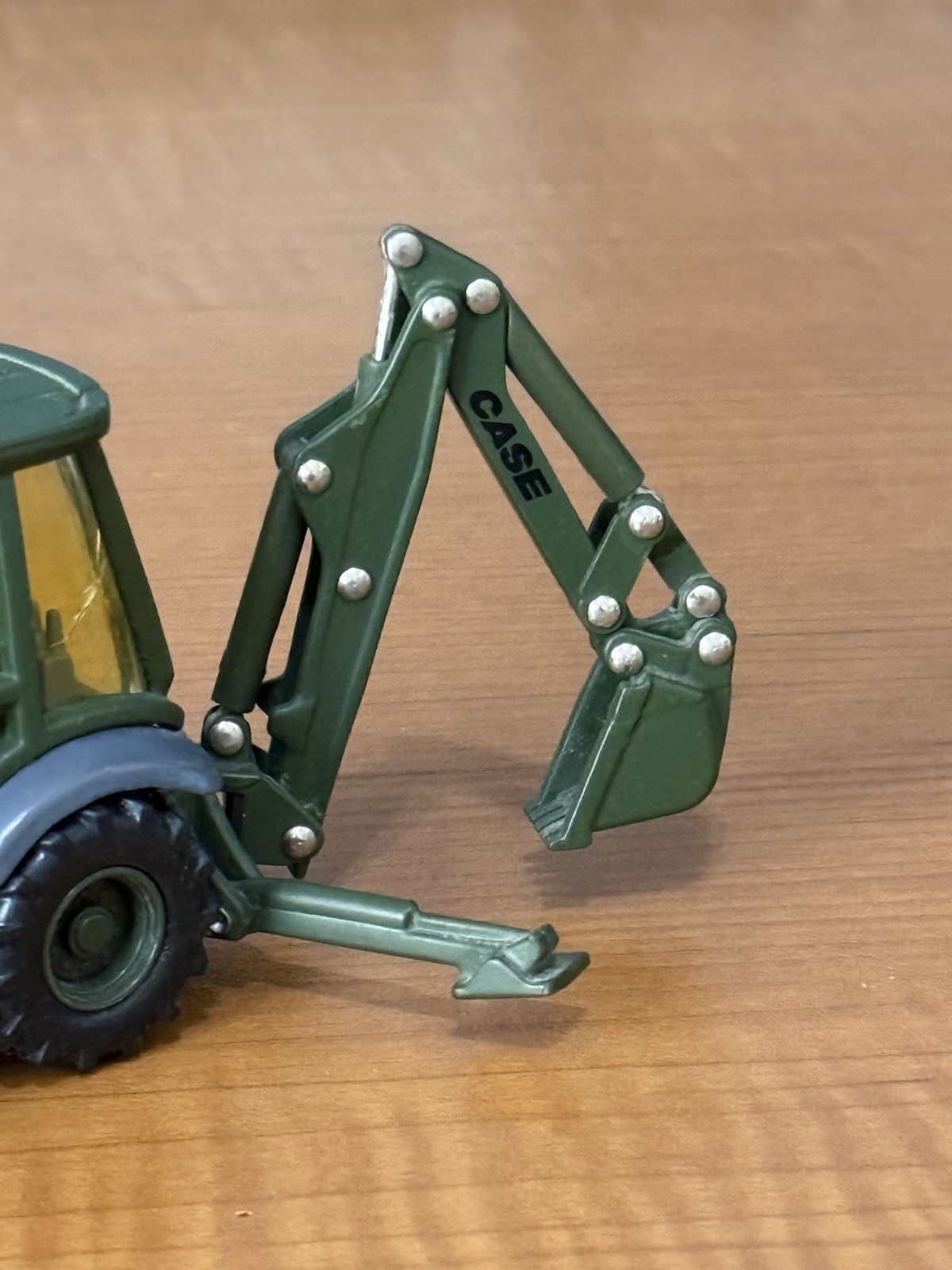 ERTL Case 580 Super M Series 2 Backhoe Loader 1:50 Scale Green Diecast