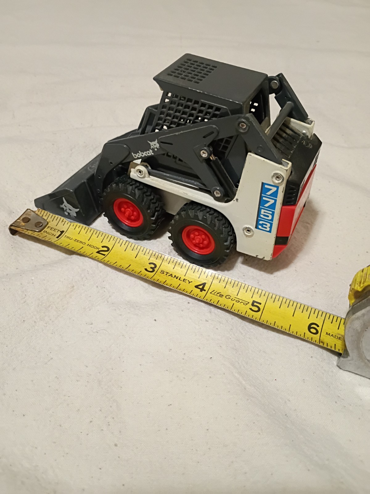 1/25 Bobcat 753 End Loader Skid Steer DieCast Model by Clover Vintage 1:25 B10