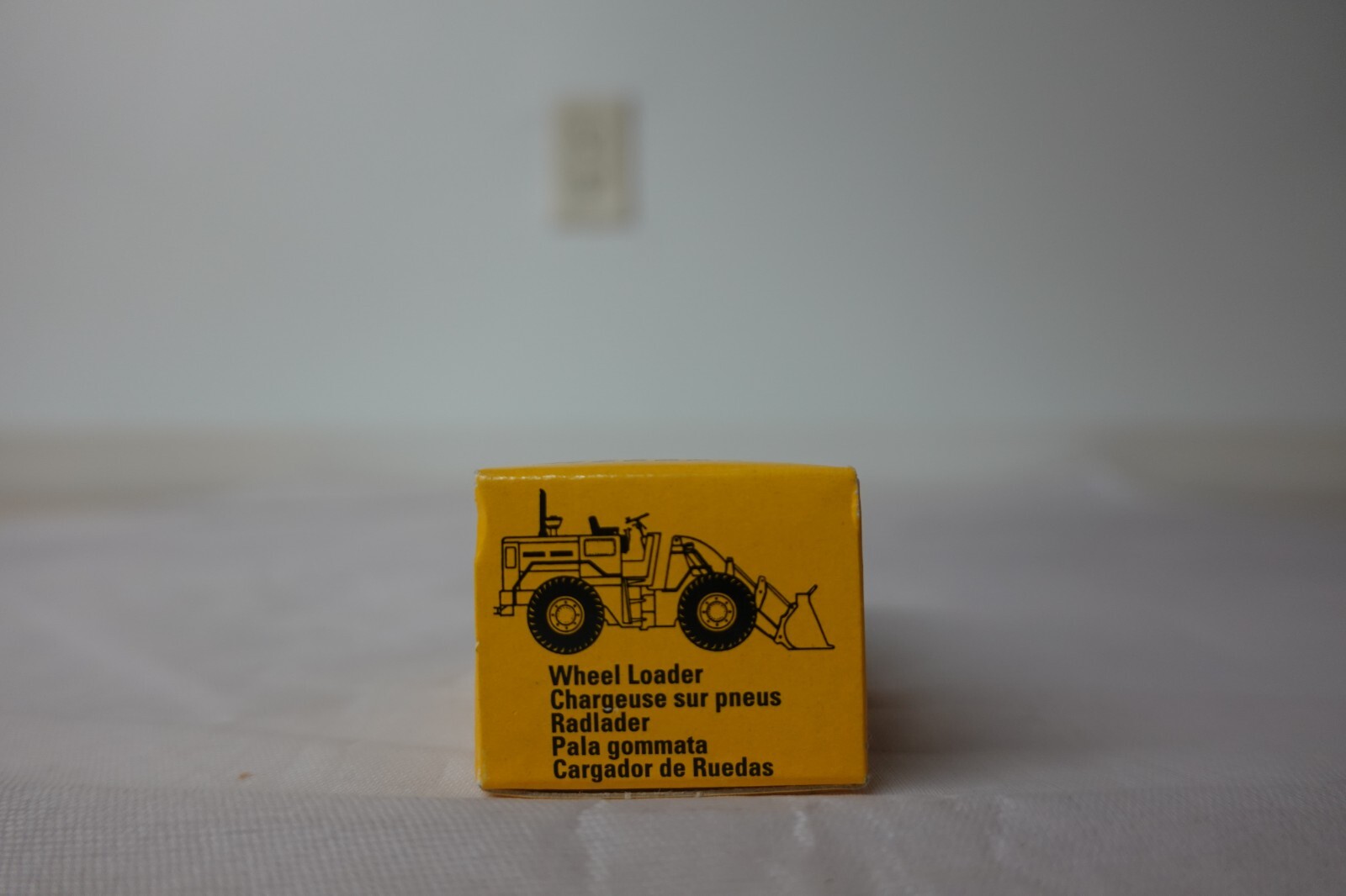 NZG 112 CATERPILLAR 920 WHEEL LOADER 1:87 SCALE