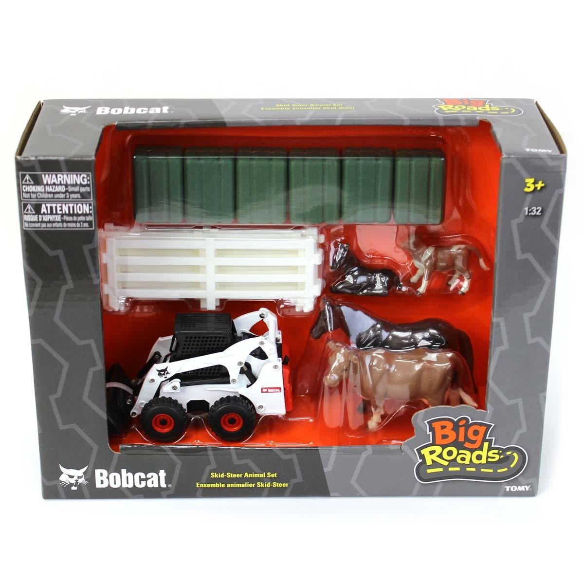 ERTL 1/32 Bobcat Hobby Set w/ S450 Skid Loader, Animals, Bales & Fence 47394