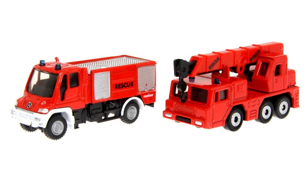 NEW SIKU 1661 BLISTER PACK MAN Firefighter Set Diecast Model RETIRED