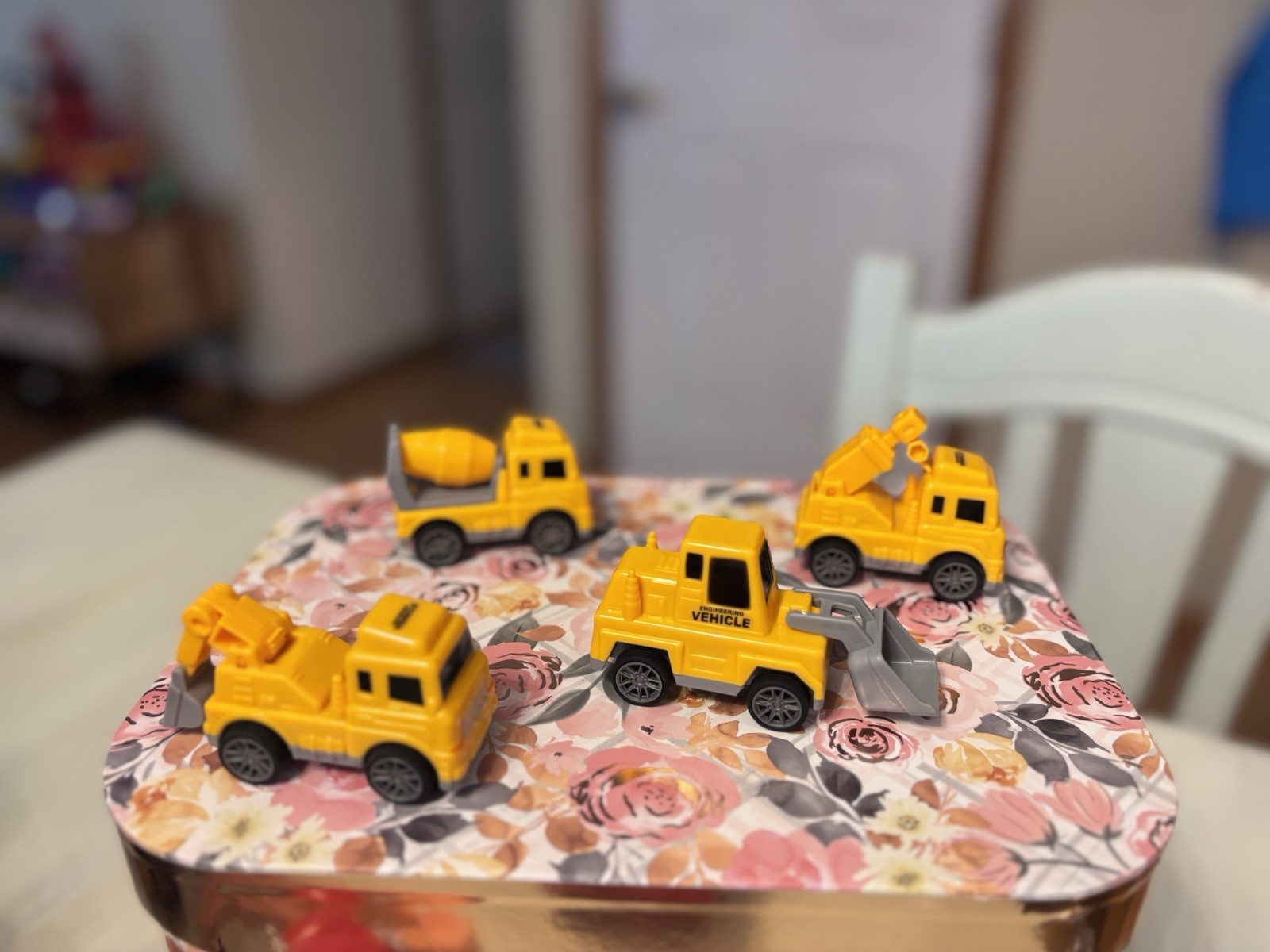 Set of 4 Construction Vehicles Toys for Kids Toddler Boys Girls Yellow Excavator