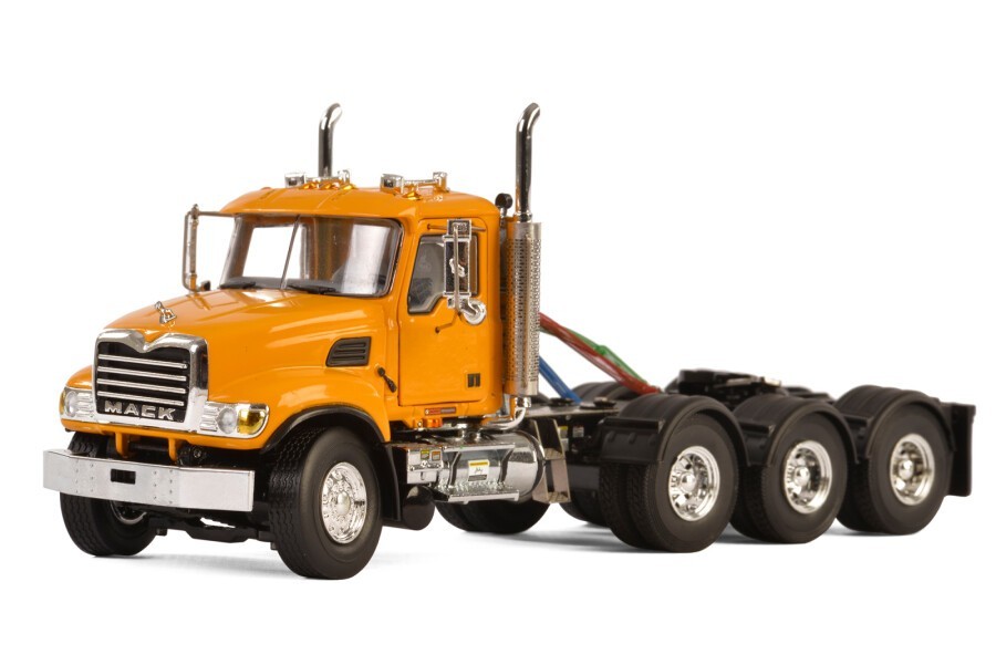 WSI 33-2019 Mack Granite 4-Axle Tractor – Orange – Die-cast 1/50 Mint NEW IN BOX