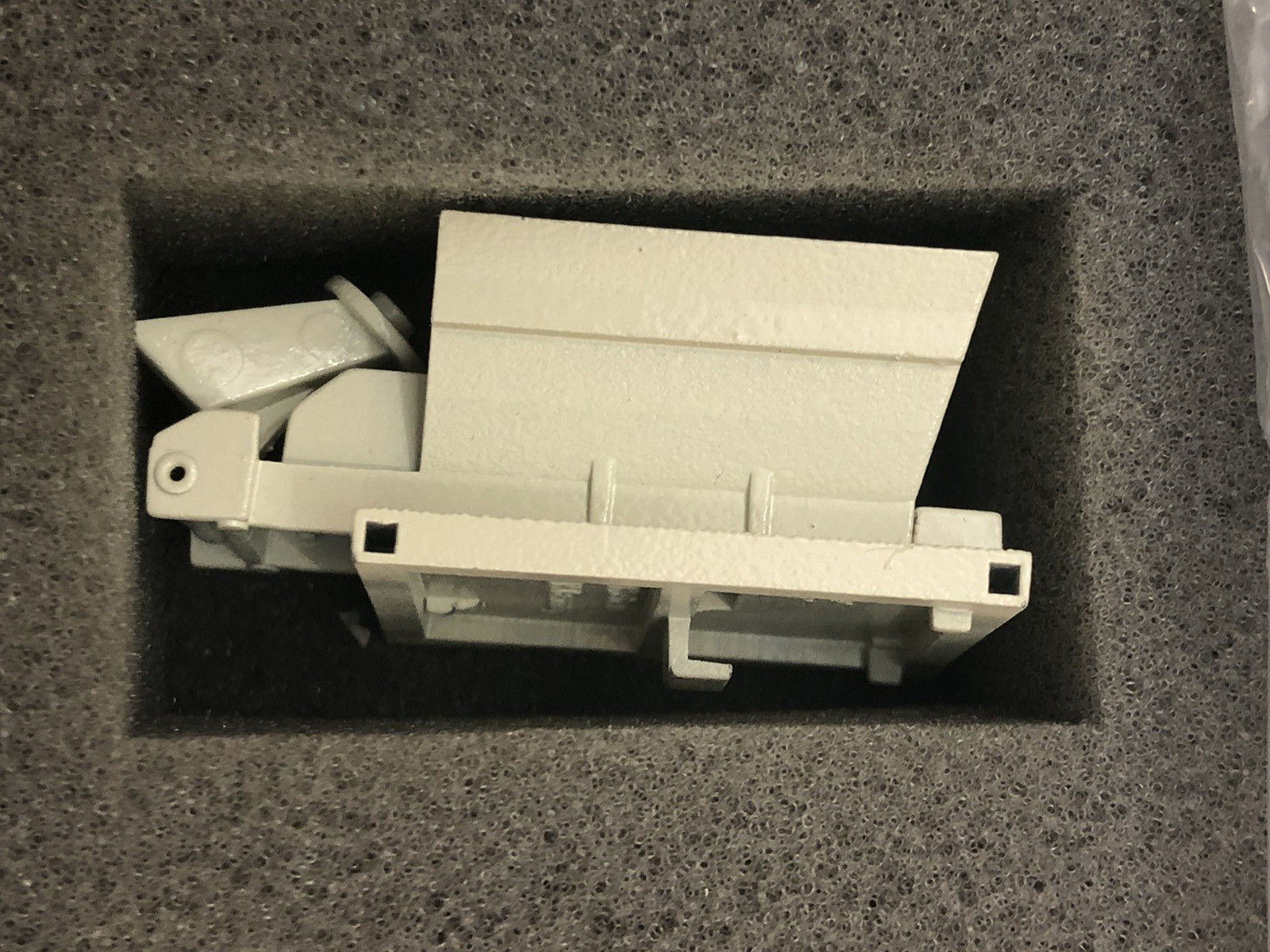 Conrad #5067 Elgin Trailwind Schörling Street Sweeper Truck Model Boxed – 1:50
