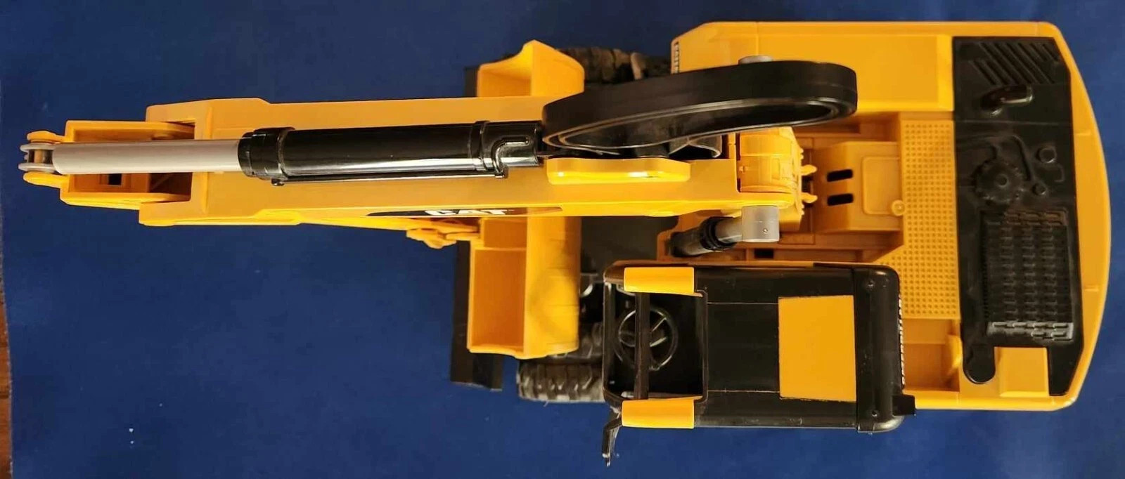 Vintage 2006 1/16th Caterpillar Wheel Excavator (Plastic) by Bruder 02446