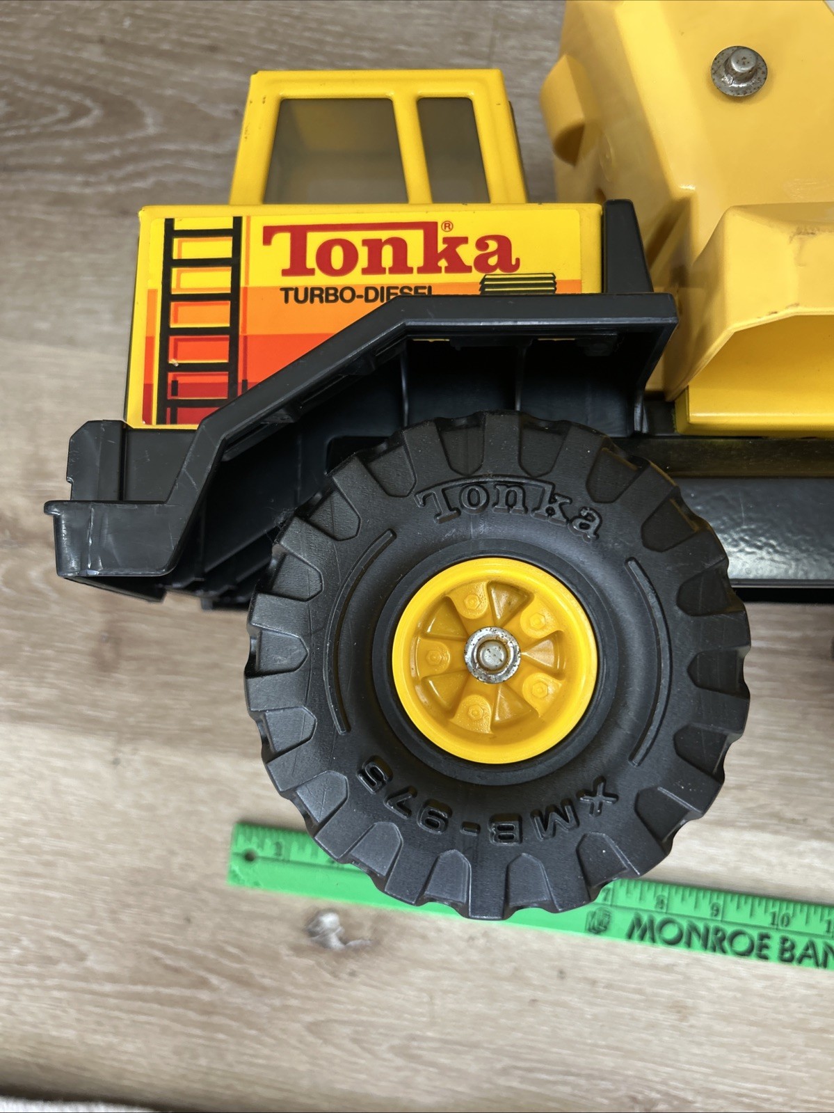 Tonka Turbo-Diesel Cement Mixer construction toy truck #XMB-975 Clean 1980’s