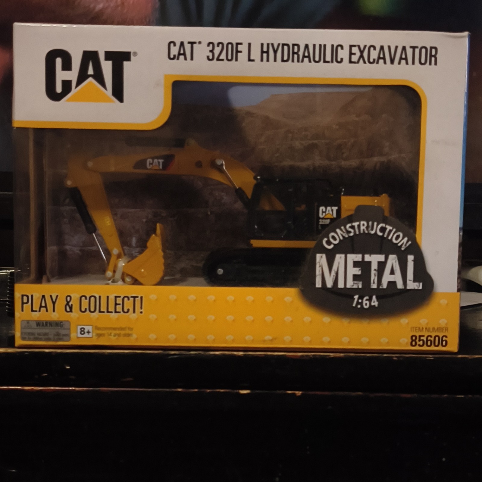 CAT 320F L Hydraulic Excavator Diecast Model 1:64 Metal Construction 85606