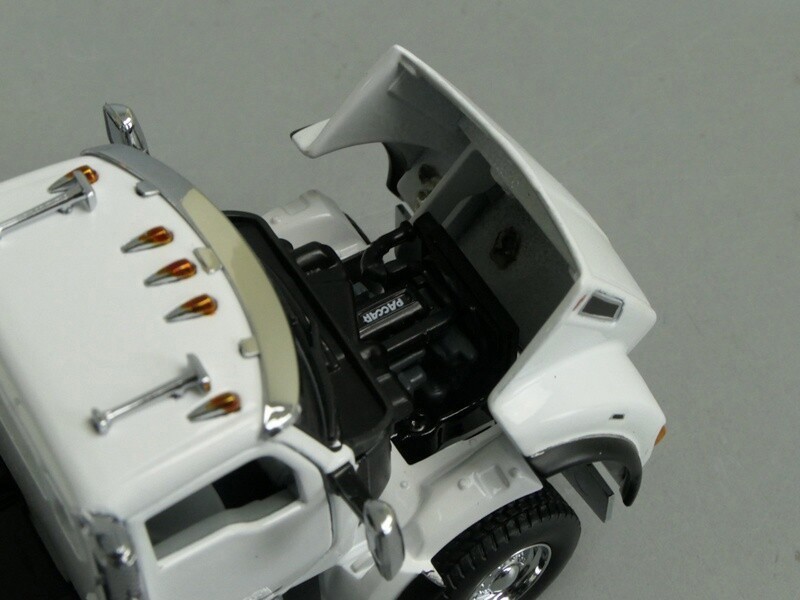 1/50 DM T880SFFA MC Cement Mixer Truck Construction Machine Diecast Model Gift