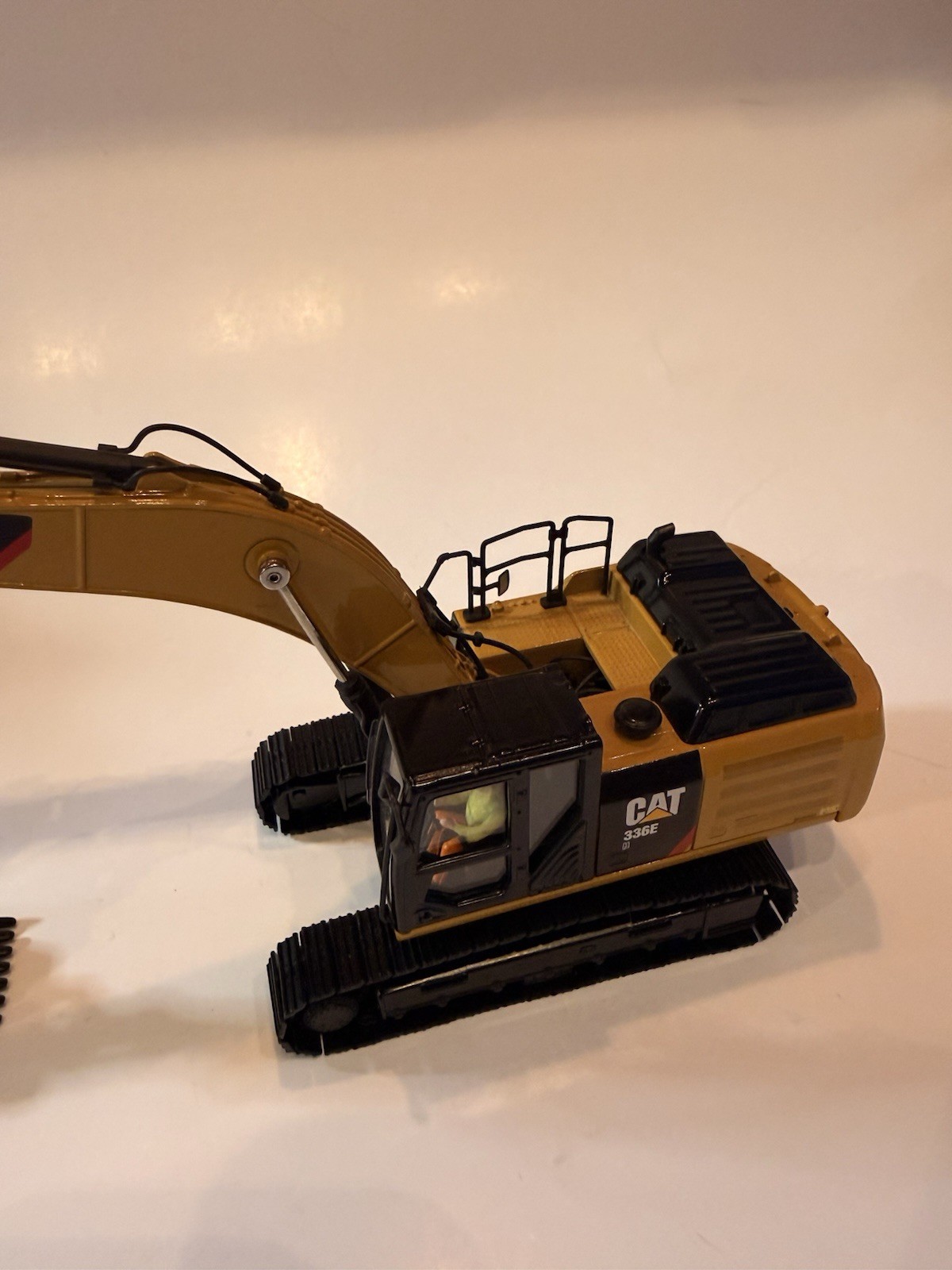 1/50 CAT 336E H Excavator High Line Series Diecast Masters 85279 Diecast Model