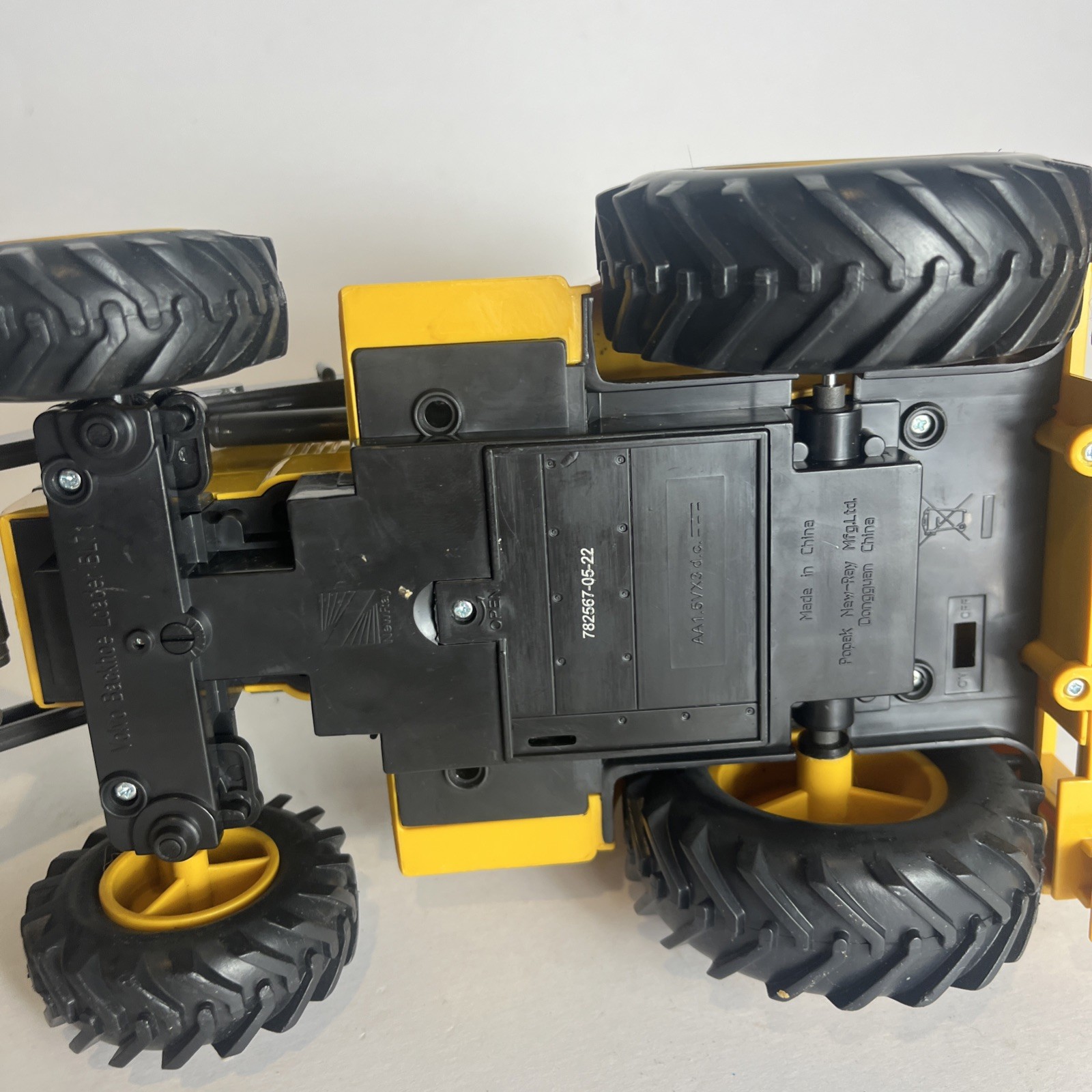 Volvo B71 Toy Backhoe Loader – Construction Vehicle – Realistic Toy New Ray