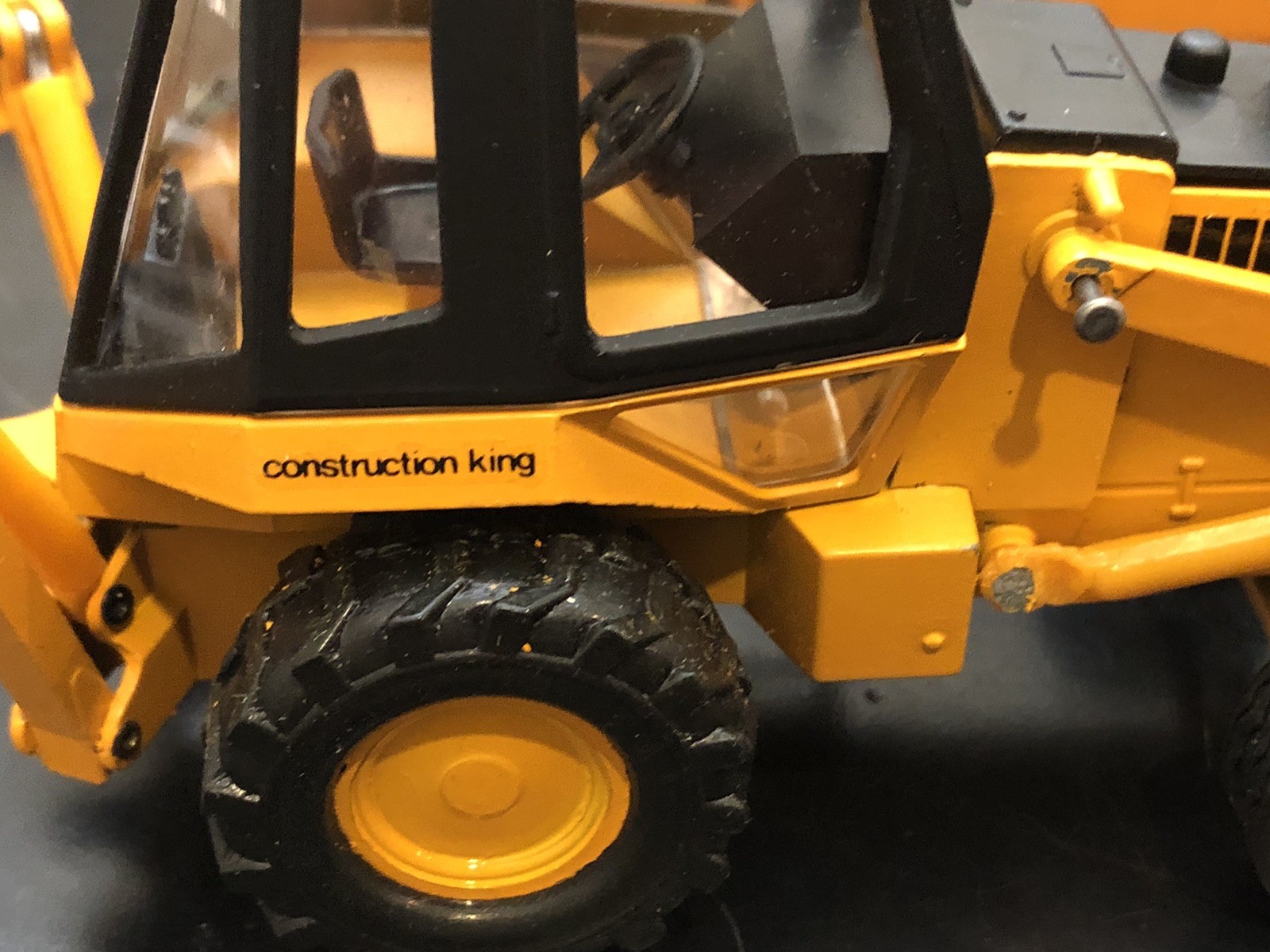 Conrad #2931 CASE 580D Construction King Backhoe Loader Diecast Model – 1:35
