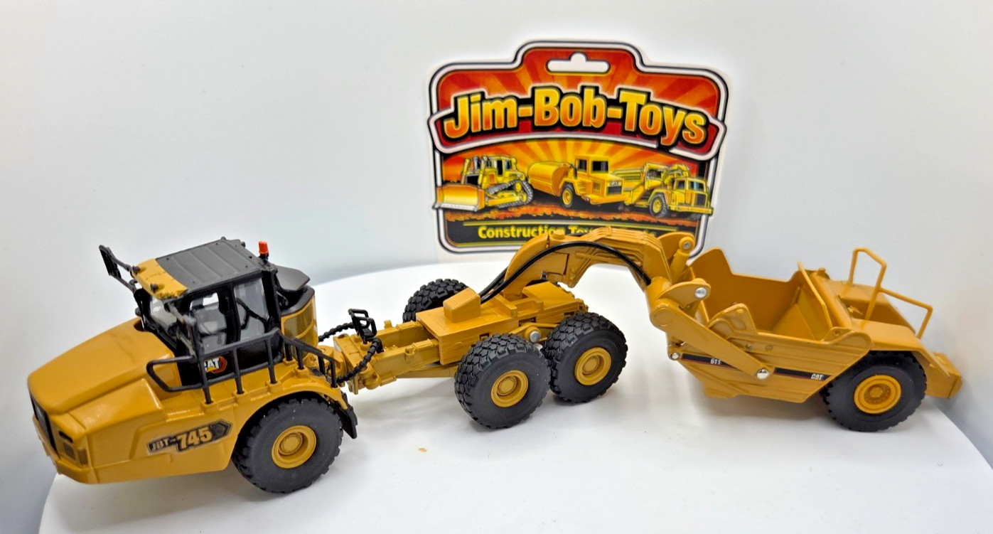 Custom Cat 745 Truck with Cat 611 Scraper – 1/64 Scale Construction Model