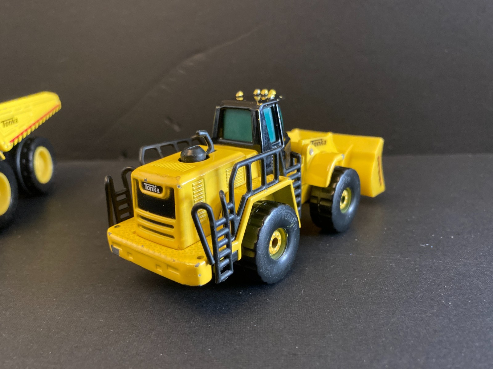 Tonka Metal Movers Construction Vehicles Lot of 3 Diecast Dump Truck Bulldozer