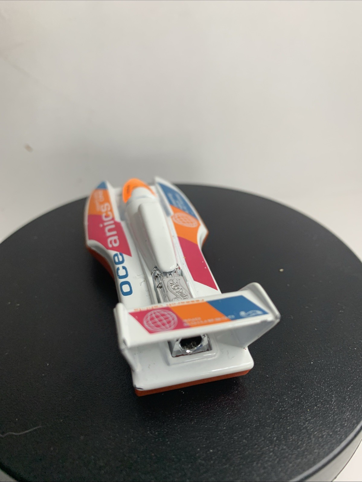 1995 Hot Wheels Mattel Diecast Hydroplane/Oceanics One Research Vehicle Boat