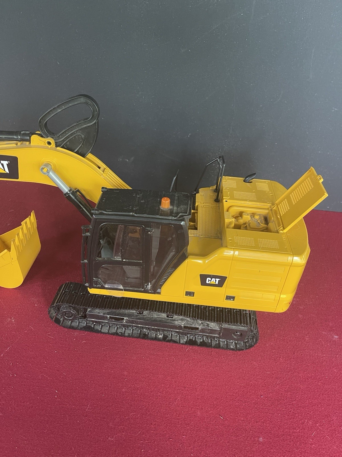 1/16th Caterpillar Excavator by Bruder Germany 2020