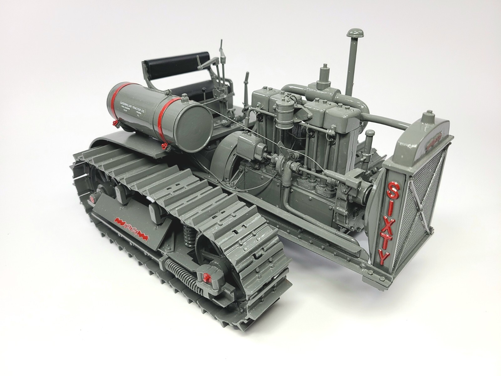 Caterpillar Model Sixty Crawler Tractor – Gray – Riecke CCM 1:16 Scale Model New