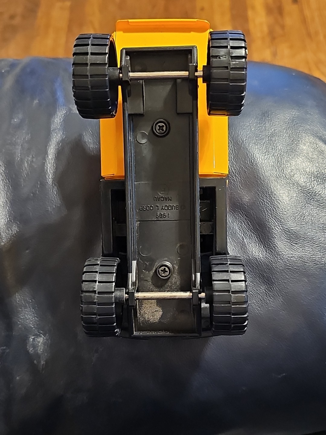 BUDDY L TRUCK YELLOW CONSTRUCTION CO Toy 1989- 7 In Long 4 In Tall.