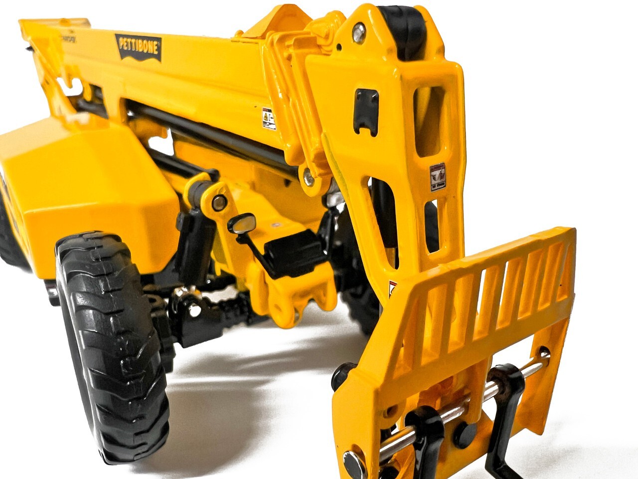 Pettibone Traverse T944X Telehandler – Weiss Bros 1:50 Scale Model #WBR036 New