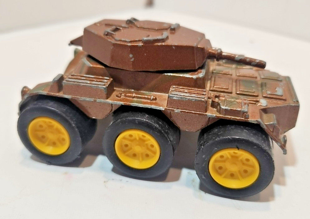 Vintage 1970’s TootsieToy 5″ Metal Mark 2 Armored Car Military British Army