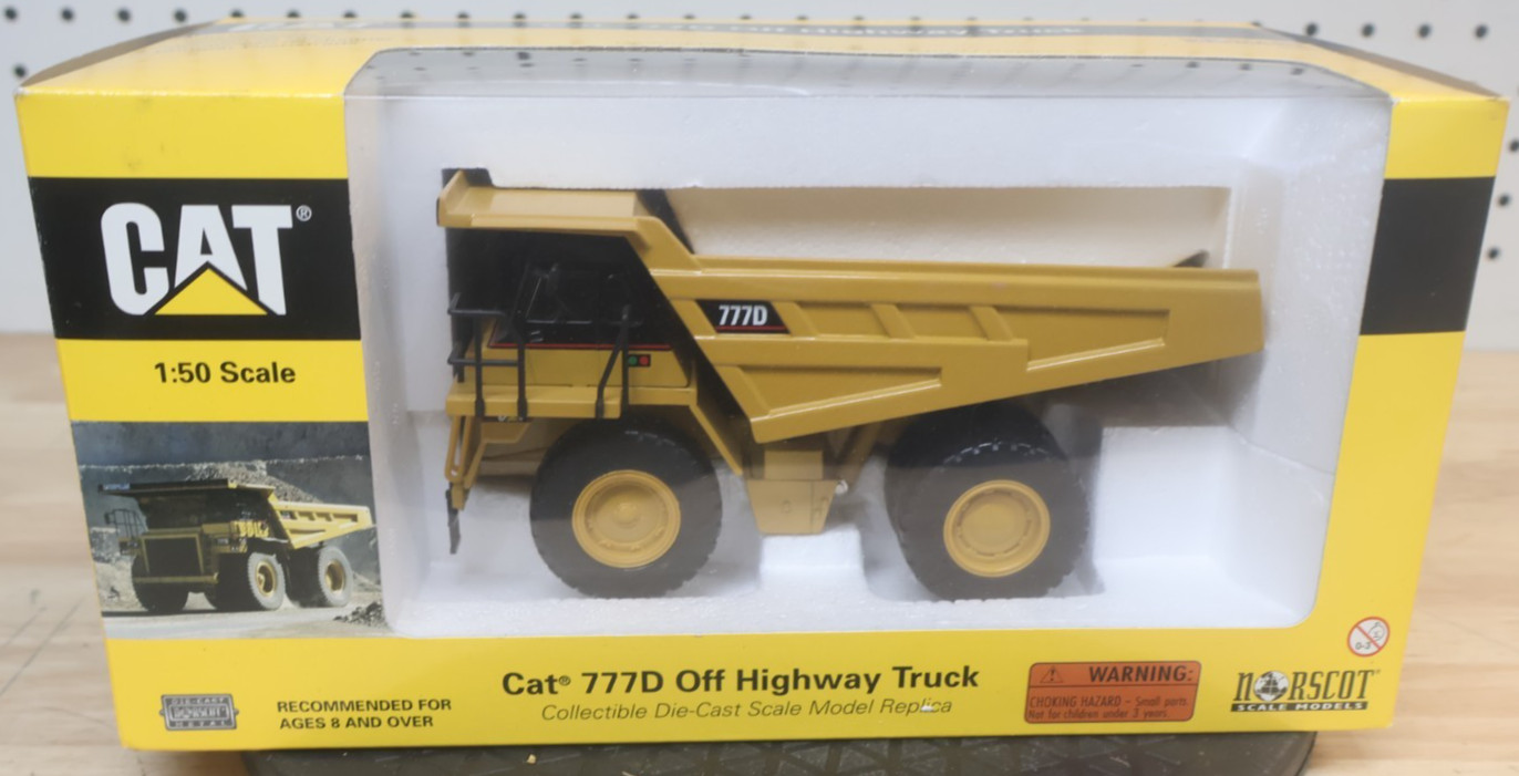 Nice Clean Norscot CAT 777D Off Highway Truck #55104 1:50 Scale Die-Cast Model
